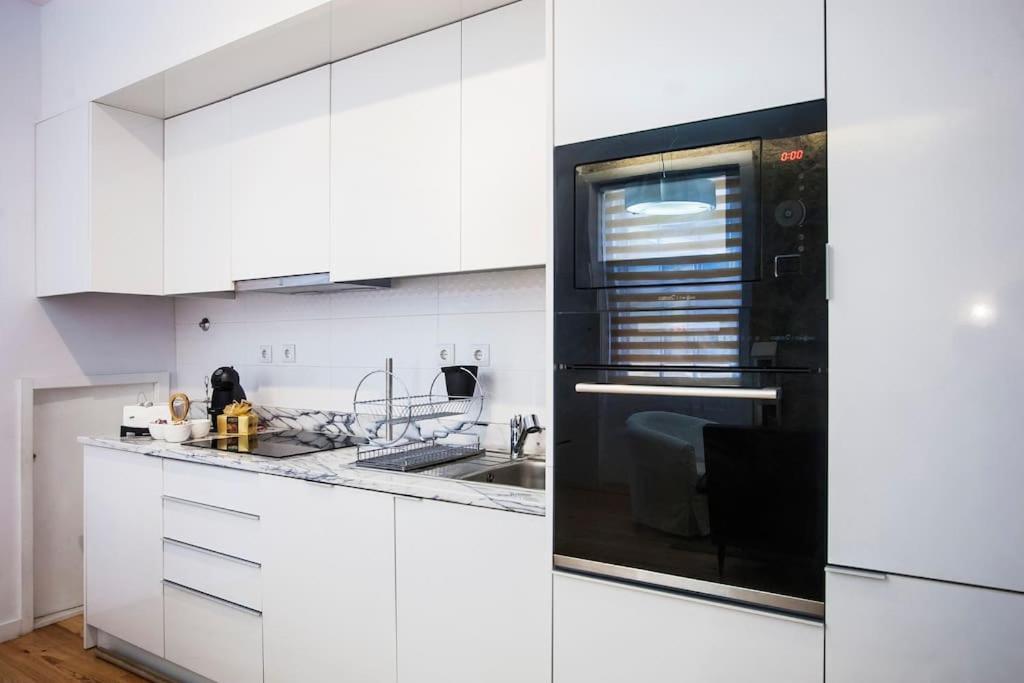 Lighthouse Apartment Порто Екстериор снимка